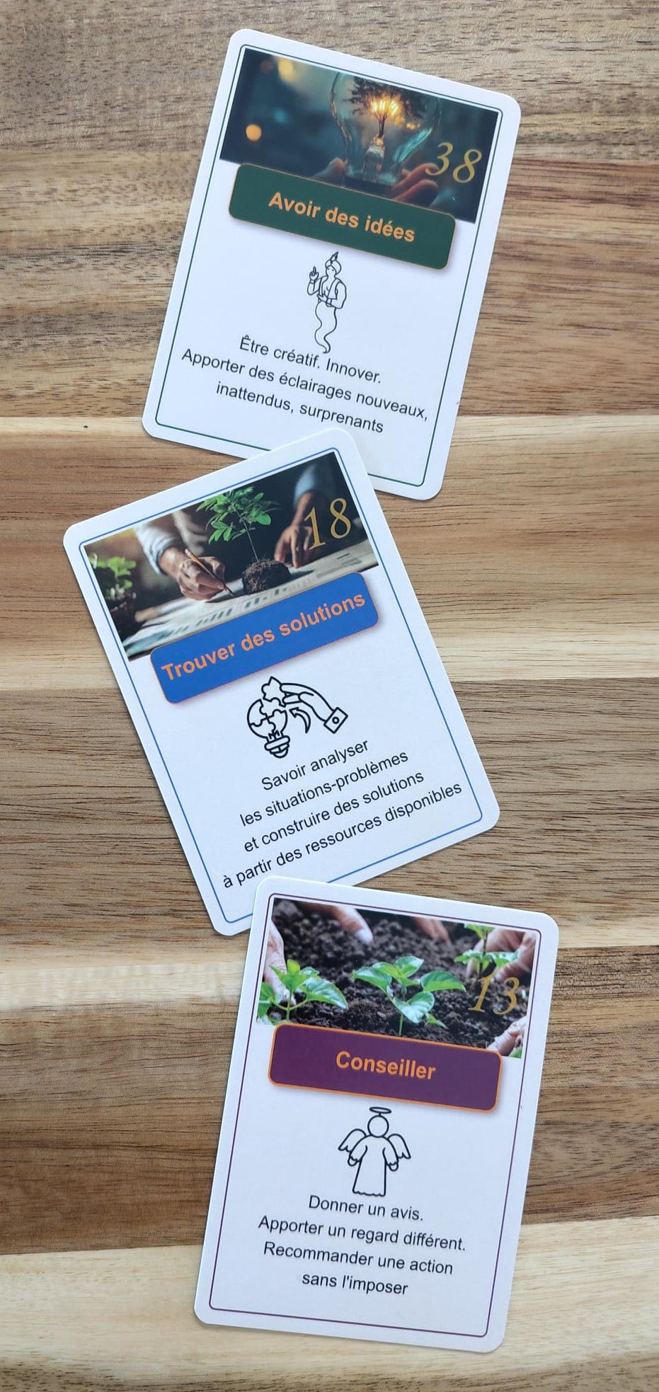 3 rôles de manager 3 cartes présentant des rôles de manager